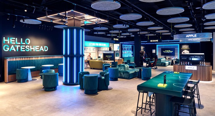 EE Opens Door to New Experience Store in Gateshead Metrocentre Mall