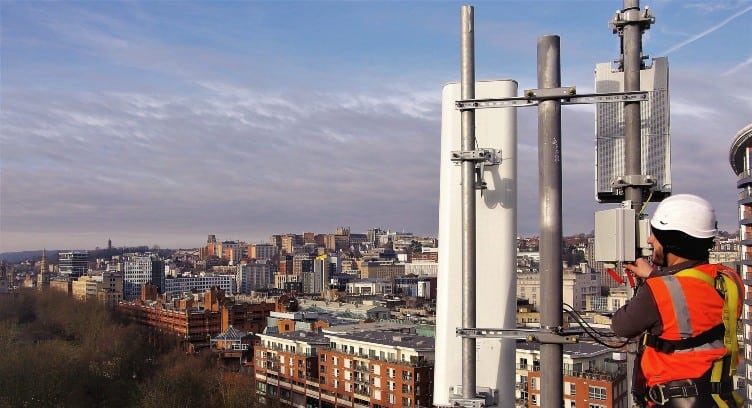 Vodafone UK Acquires 40MHz of 5G Spectrum in 3.6GHz Band