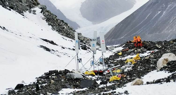 China Mobile, Huawei Bring 5G Connectivity to the Top of Mount Everest