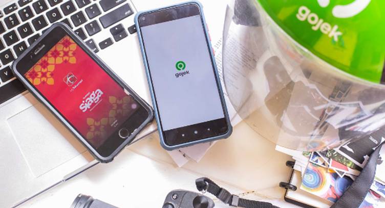 Telkomsel Invests Additional $300M in Ride-hailing Firm Gojek