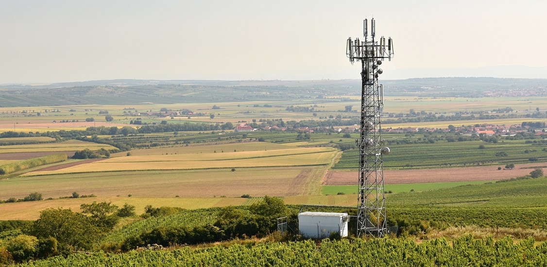 Leveraging 5G FWA mmWave Technology to Drive Rural, Suburban and Urban Connectivity