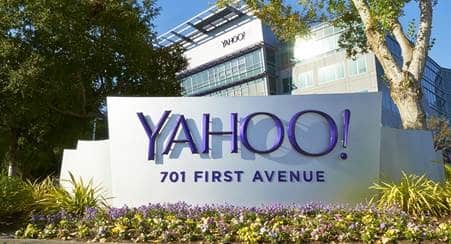 Verizon is Considering Bid to Buy Yahoo