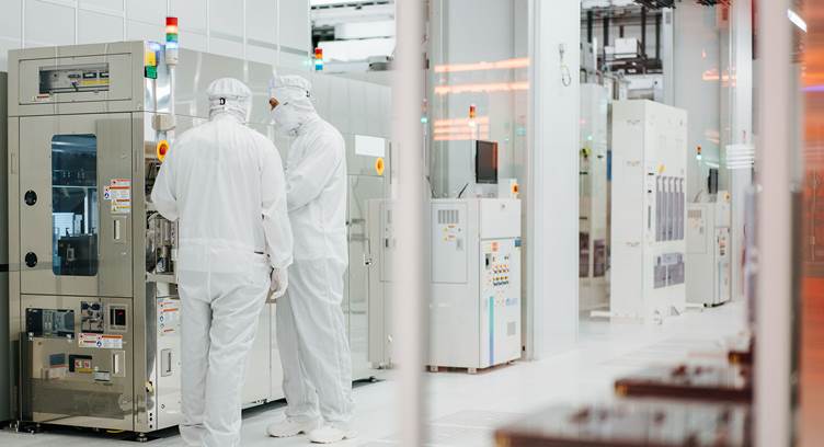 Infineon Opens 300-millimeter Thin Wafer Chip Factory in Austria