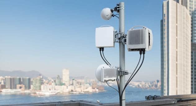 Ericsson Launches E-band Link with 5Gbps Capacity on Mobinil&#039;s Network