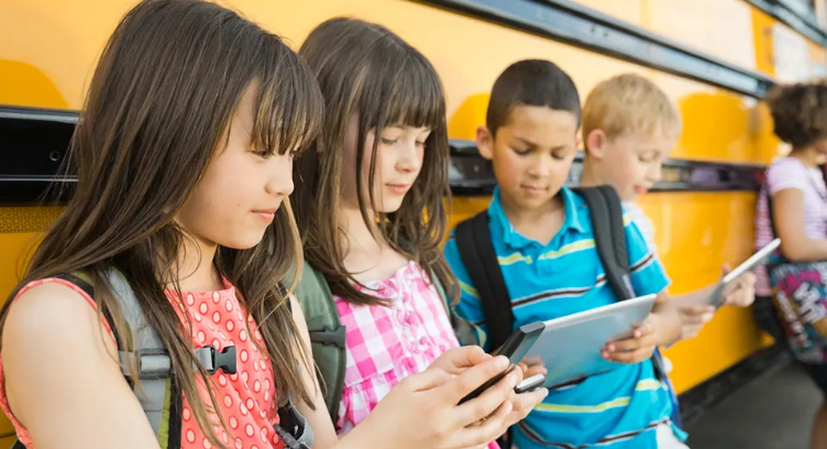 AT&amp;T Offers Connectivity Solutions for New Mexico Schools