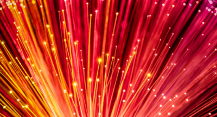 Connectbase, Glide Partner to Deliver UK Fibre to Global Buyers