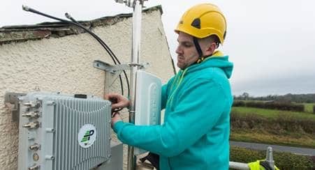 EE To Deploy Unique Micro Network Technology to Connect More Than 1500 Rural Communities with 3G/4G Service in UK