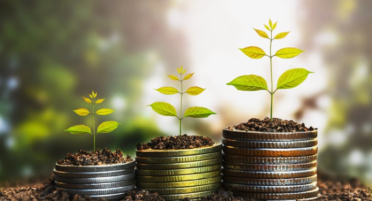 thefastmode.com - Ray Sharma - Virgin Media O2 Secures 10-Year Renewable Energy Deal with egg Power for UK Solar Farm Supply