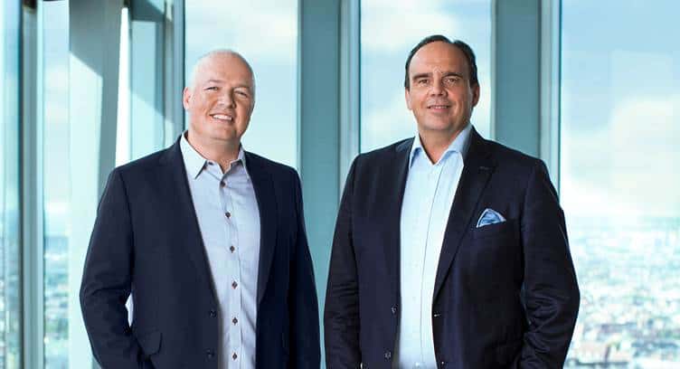  Oliver Ratzesberger, CEO and President at Teradata, and Hagen Rickmann, Director Business Customers at Telekom Deutschland 