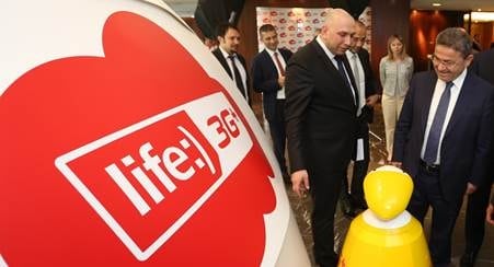Turkcell Subsidiary &#039;life:)&#039; Launches 3G Network in Ukraine
