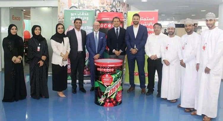 Ooredoo Oman Gives Instant Gifts to Mobile Customers with Purchase of a Drink