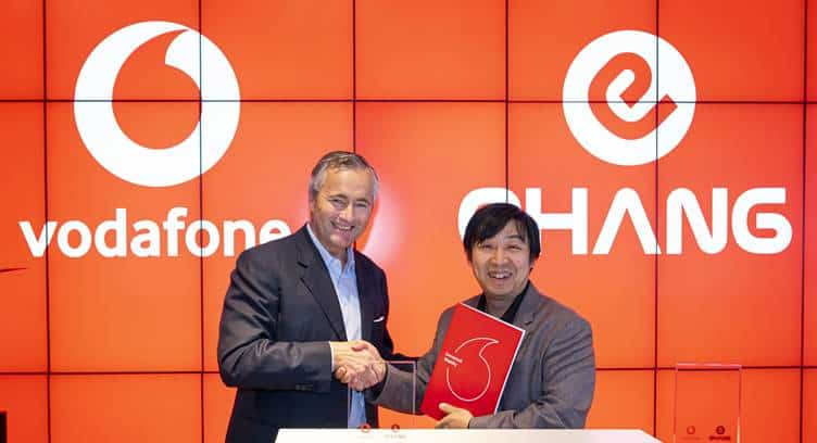 Vodafone Inks Flying Car Deal with EHang